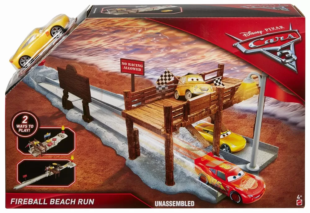 CARS 3 SET DE JOACA CURSA PE PLAJA