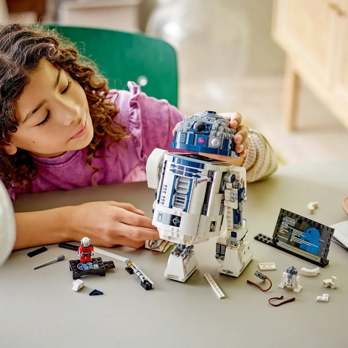8_LEGO75379-6561b876